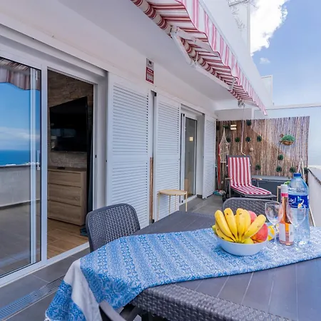 Apartment With Ocean Views & Pool In Colina Blanca, Costa Adeje (Tenerife)