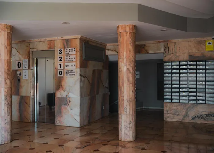 Luminoso Con Terraza, Vistas Al Mar Y Aire Acondicionado * Адехе