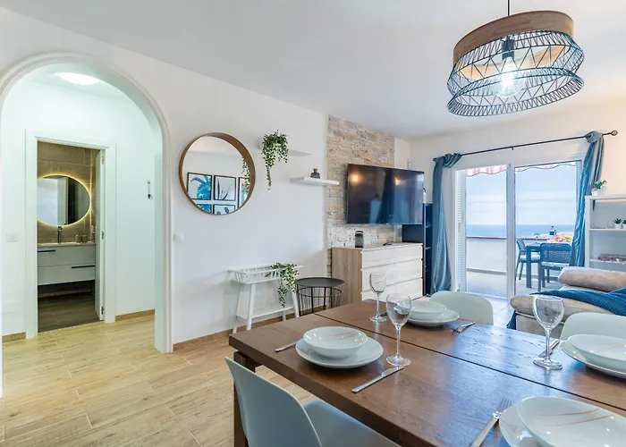 Luminoso Con Terraza, Vistas Al Mar Y Aire Acondicionado * Адехе